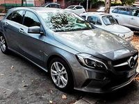 Usata Mercedes A200 Premium 136 CV (100 kW) 2017 Grigio Berlina