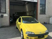 Usata Opel Tigra 90 CV (66 kW) 1997 Giallo Coupé