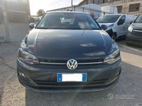 Begagnad VW Polo Highline 95 HK (69 kW) 2020 Grå Halvkombi