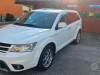 Käytetty Fiat Freemont Lounge 170 HP (125 kW) 2012 Valkoinen Katumaasturi