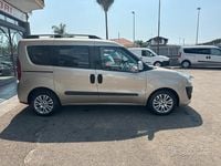 Usata Fiat Doblò Emotion 120 CV (88 kW) 2011 Grigio Monovolume