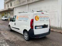 Usata Fiat Doblò 120 CV (88 kW) 2015 Bianco Monovolume