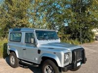 Usata Land Rover Defender 122 CV (89 kW) 2010 Grigio SUV