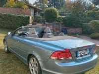 Usata Volvo C70 136 CV (100 kW) 2009 Verde Cabrio