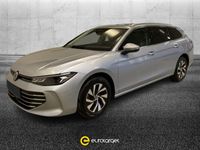 Usata VW Passat Business 150 CV (110 kW) 2024 Argento metallizzato Station wagon