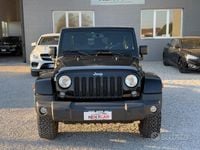 Usata Jeep Wrangler Unlimited Sahara 199 CV (146 kW) 2015 Nero SUV