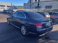 Usata Mercedes E220 Premium Plus 194 CV (142 kW) 2017 Blu Berlina