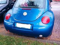 Usata VW New Beetle 116 CV (85 kW) 1998 Blu Utilitaria