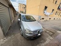 Usata VW Golf IV 105 CV (77 kW) 2005 Grigio Berlina