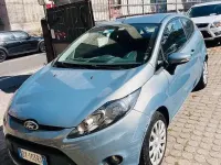 Usata Ford Fiesta Titanium 82 CV (60 kW) 2009 Bluazzurro Berlina