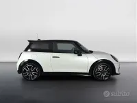 Usata Mini Cooper 204 CV (150 kW) 2024 Bianco Utilitaria
