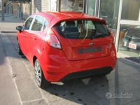 Usata Ford Fiesta Titanium 75 CV (55 kW) 2013 Rosso Berlina