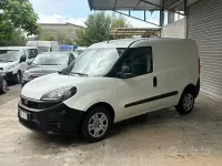 Usata Fiat Doblò 105 CV (77 kW) 2022 Bianco Monovolume