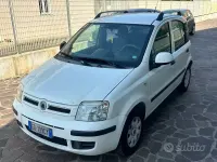 Usata Fiat Panda Dynamic 75 CV (55 kW) 2010 Bianco Utilitaria