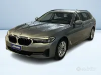 Usata BMW 520 Comfort Edition 190 CV (139 kW) 2022 Blu Berlina