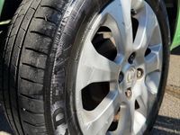 Usata Opel Agila Enjoy 86 CV (63 kW) 2009 Verde Utilitaria