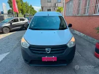 Usata Dacia Dokker Ambiance 90 CV (66 kW) 2017 Bianco Monovolume