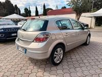 Usata Opel Astra Club 101 CV (74 kW) 2008 Grigio Berlina