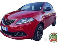 Usata Lancia Ypsilon S 69 CV (50 kW) 2022 Rosso(met.) Utilitaria
