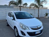 Usata Opel Corsa Cosmo 85 CV (62 kW) 2011 Bianco Berlina