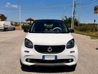 Usata Smart ForFour 71 CV (52 kW) 2017 Bianco Utilitaria