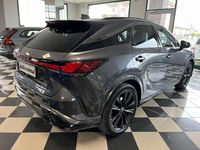 Usata Lexus RX500h 272 CV (200 kW) 2023 Grigio antracite met. SUV