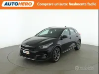 Usado Kia XCeed 136 CV (100 kW) 2022 Negro SUV