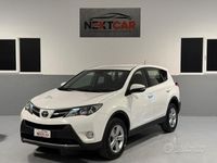 Usata Toyota RAV4 Active 124 CV (91 kW) 2013 Bianco Station wagon