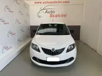 Usata Lancia Ypsilon Silver 69 CV (50 kW) 2022 Bianco Utilitaria