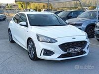 Usata Ford Focus ST-Line 120 CV (88 kW) 2018 Bianco Berlina