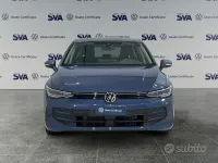 Usata VW Golf VIII Life 116 CV (85 kW) 2025 Blu Berlina