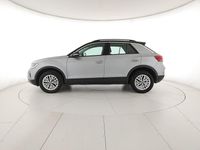 Usata VW T-Roc Life 116 CV (85 kW) 2025 Pyrit silver metallizzato nero SUV