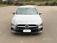 Usata Mercedes A180 116 CV (85 kW) 2019 Grigio Berlina