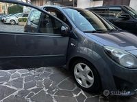 Usata Renault Twingo Dynamique 74 CV (54 kW) 2011 Grigio Utilitaria