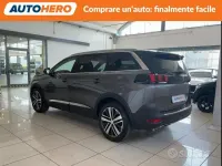 Usata Peugeot 5008 177 CV (130 kW) 2019 Grigio SUV