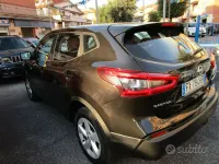 Usado Nissan Qashqai 116 HP (85 kW) 2019 Preto SUV