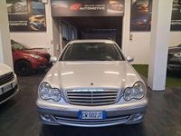 Usata Mercedes C220 Elegance 150 CV (110 kW) 2005 Argento Station wagon