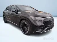 Nuova Mercedes EQE350 AMG line 214 kW (292 CV) 2026 Nero SUV