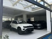 Nuova Jeep Avenger 136 CV (100 kW) 2026 Gray SUV