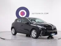 Usata Renault Clio V Evolution 65 CV (47 kW) 2024 Nero Berlina