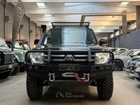 Usata Mitsubishi Pajero Instyle 250 CV (183 kW) 2010 Nero metallizzato SUV