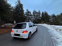Usata Peugeot 106 2001 Bianco Utilitaria