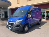 Usata Peugeot Boxer 140 CV (102 kW) 2022 Blu/azzurro Furgone