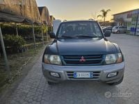 Usata Mitsubishi Pajero 115 CV (84 kW) 2001 Verde SUV