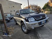 Usata Mitsubishi L200 115 CV (84 kW) 2006 Nero Pick-up