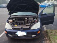 Usata Ford Focus Zetec 2000 Blu Station wagon