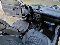 Usata Opel Corsa 45 CV (33 kW) 1997 Nero Utilitaria