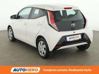 Usata Toyota Aygo X-play 70 CV (51 kW) 2016 Bianco Utilitaria