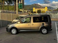 Usata VW Caddy Trendline 102 CV (75 kW) 2013 Grigio Monovolume