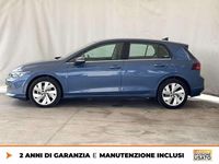 Usata VW Golf VIII Style 150 CV (110 kW) 2025 Anemone blue metallizzato Berlina